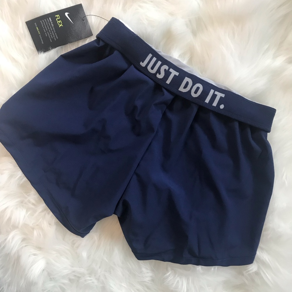 🌸 Nike running shorts 🌸 - Picture 2 of 6